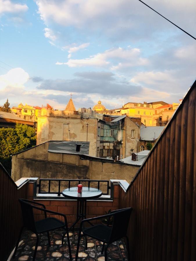 Beautiful Apartment On Atoneli Tbilisi Exterior foto